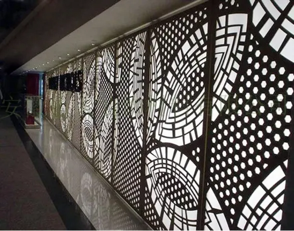 Panneau de façade extérieure en matériau AA6063, matériaux décoratifs pour bâtiments — Foshan Qi Aluminum Decorative Materials Co., Ltd