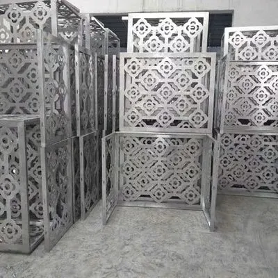 Panneaux muraux en aluminium découpés au laser par CNC pour décoration — Foshan Qi Aluminum Decorative Materials Co. Ltd