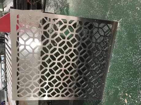 Matériaux décoratifs pour bâtiment ignifuges et insonorisés, feuille de panneau en aluminium plein avec revêtement PVDF