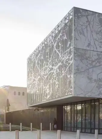 Facades architecturales extérieures en aluminium 2020