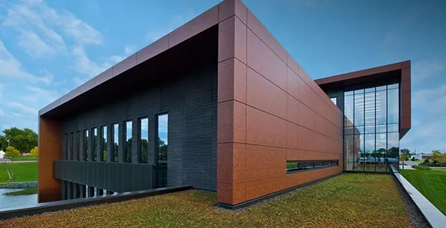 Panneau mural en aluminium plein, façade extérieure en aluminium plain en Chine — Foshan Qi Aluminum Decorative Materials Co. Ltd