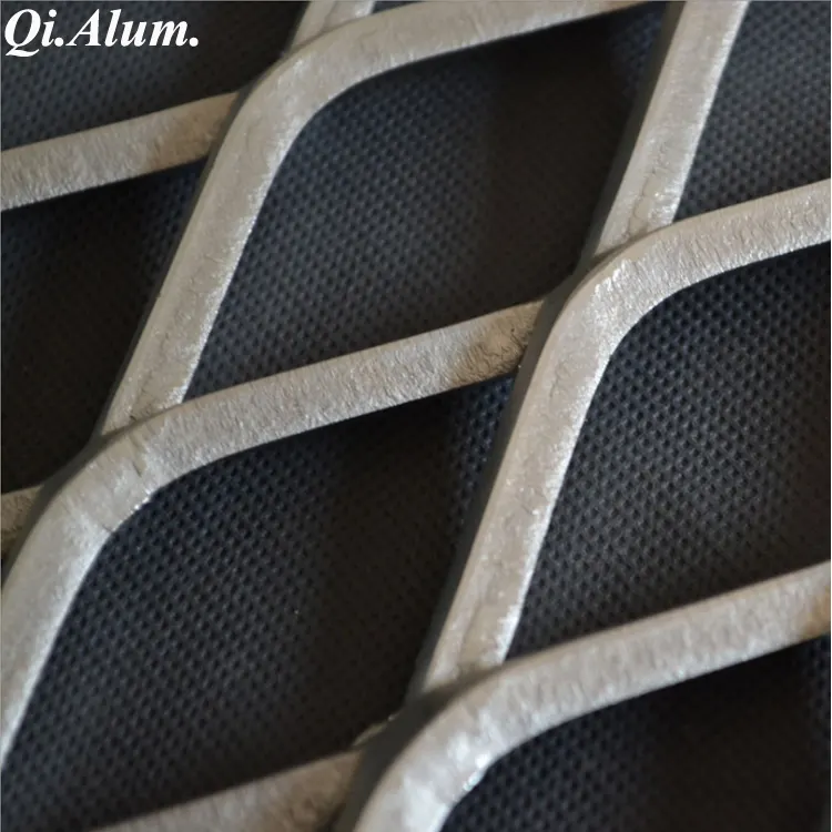 Feuilles en métal grillagé en aluminium peintes Akzo Nobel — Foshan Qi Aluminum Decorative Materials Co. Ltd