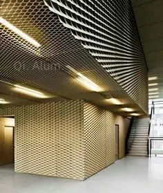 Feuille en aluminium diamant, treillis métallique expansé, treillis métallique galvanisé — Foshan Qi Aluminum Decorative Materials Co. Ltd