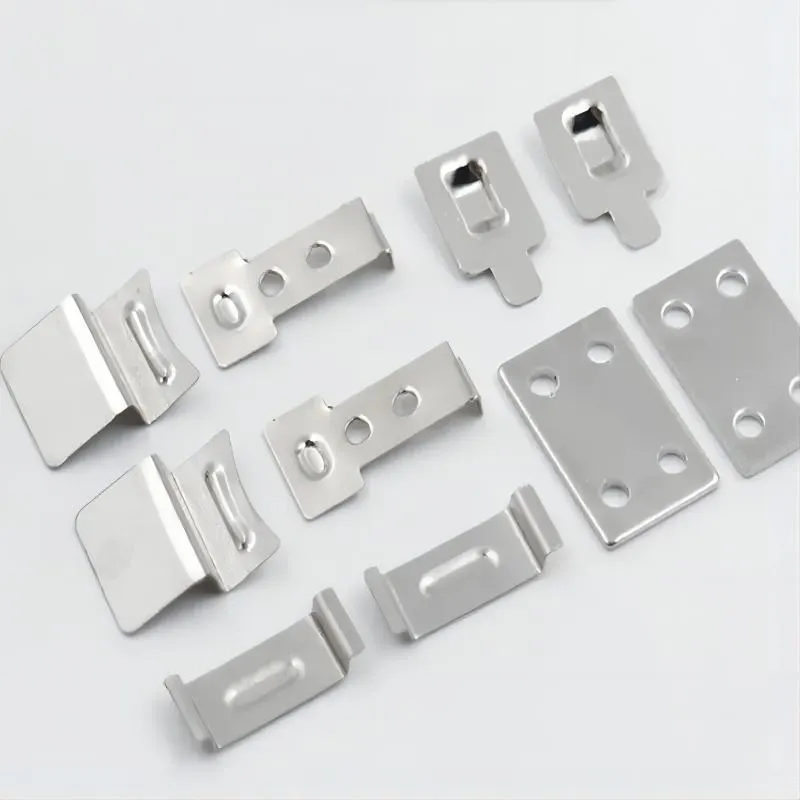 Pièces métalliques en aluminium sur mesure - Service de découpe laser, soudure, emboutissage - Pièces CNC en aluminium - Foshan Qi Aluminum Decorative Materials Co., Ltd
