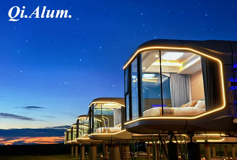 Maison modulaire préfabriquée intelligente, chambre capsule, villa, maison miniature de luxe — Foshan Qi Aluminum Decorative Materials Co. Ltd