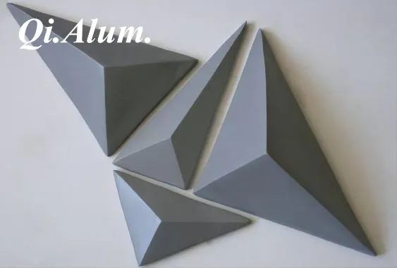 Revêtement extérieur 3D en aluminium pour façade — Panneaux de revêtement extérieur, panneaux de façade en aluminium, rideaux métalliques — Foshan Qi Aluminum Decorative Materials Co., Ltd