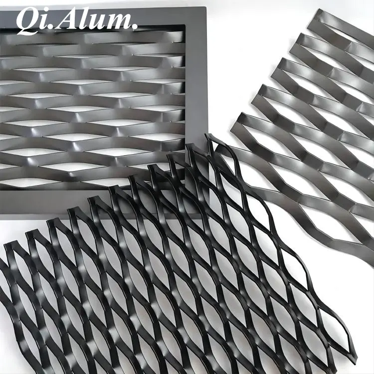 Méseau métallique expansé en aluminium, treillis métallique pour façades extérieures — Foshan Qi Aluminum Decorative Materials Co. Ltd