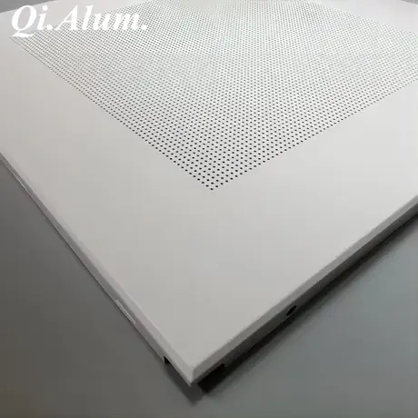 Plafond suspendu en aluminium nouveaux types de panneaux de faux plafond