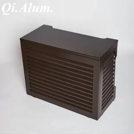 Quels sont les impacts du matériau des couvertures d'air conditionné sur leurs fonctions de protection ?