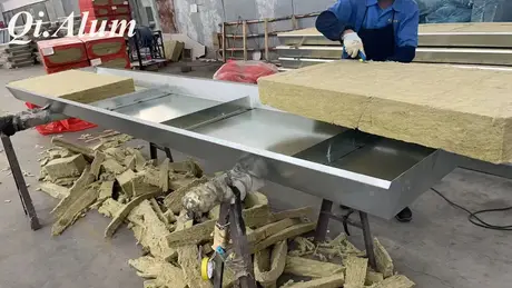 Systèmes de boîtes d’ombre en aluminium : Construire des espaces plus sûrs, intelligents et durables