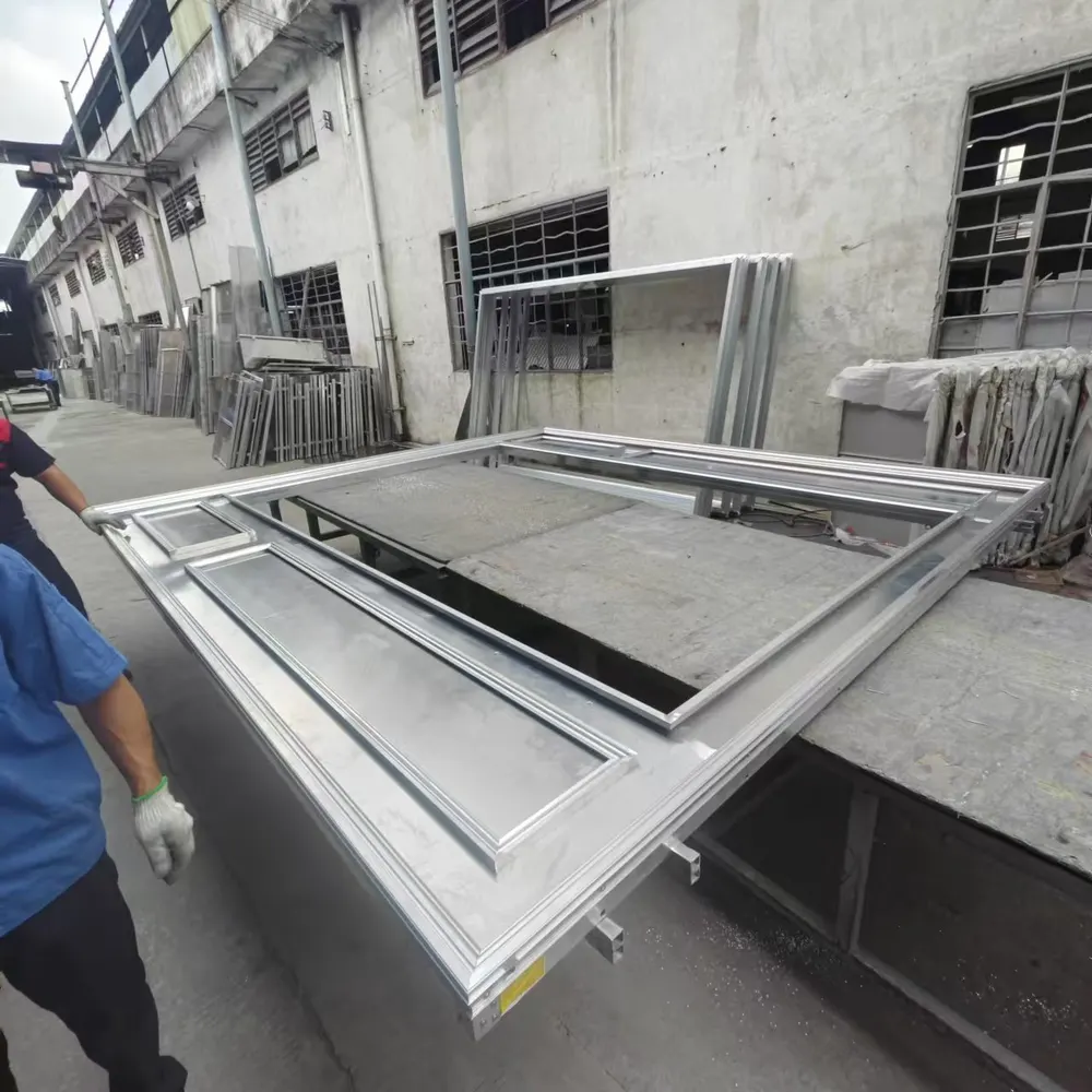 Panneaux en cassette aluminium pour façades rideaux : une solution moderne pour le revêtement architectural — Foshan Qi Aluminum Decorative Materials Co. Ltd